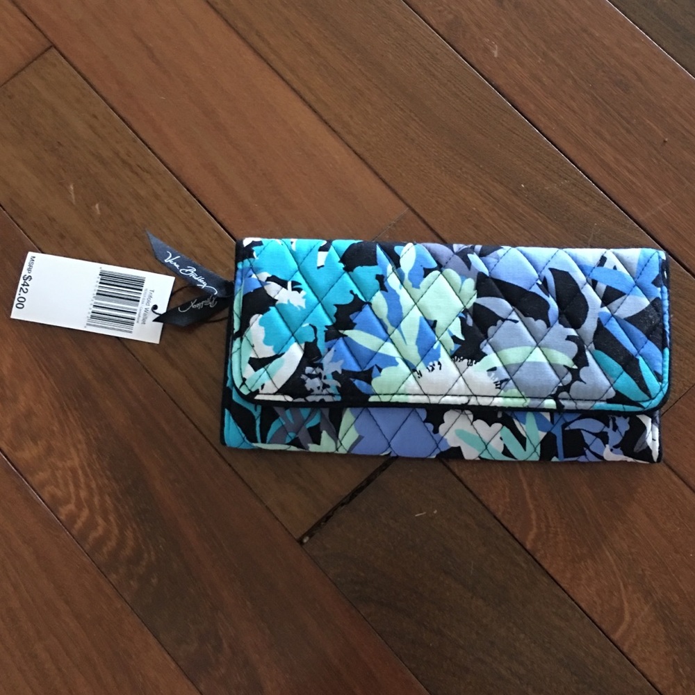 Vera Bradley wallet